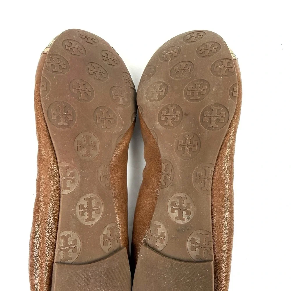 Tory Burch Abbey Flats 6.5 Brown Snakeskin Cap Toe Leather‎ Slip On Gold Logo